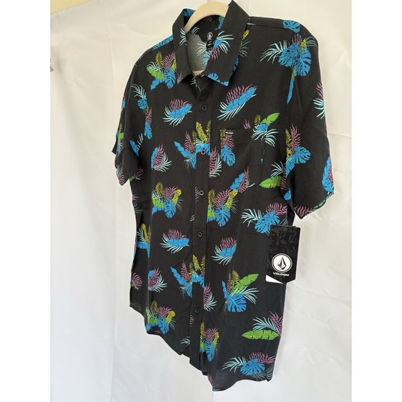 Volcom Shirt Mens Medium- Black W. Blue Feather Leaves Short Sleeve Button Up - Picture 3 of 8